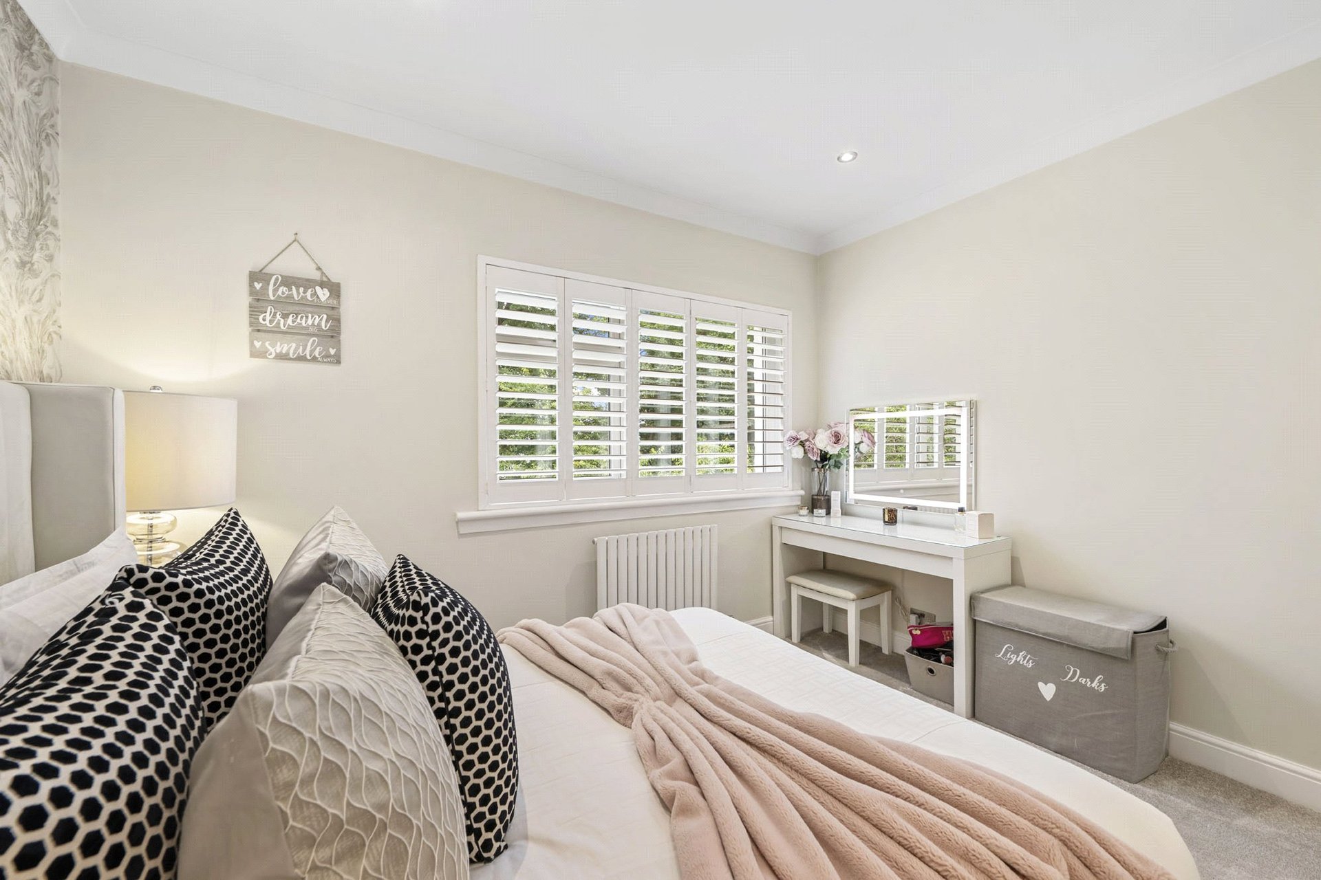 Flat 2-2, 1 Herndon Court, Newton Mearns, Glasgow, G77 5DW - Picture #14