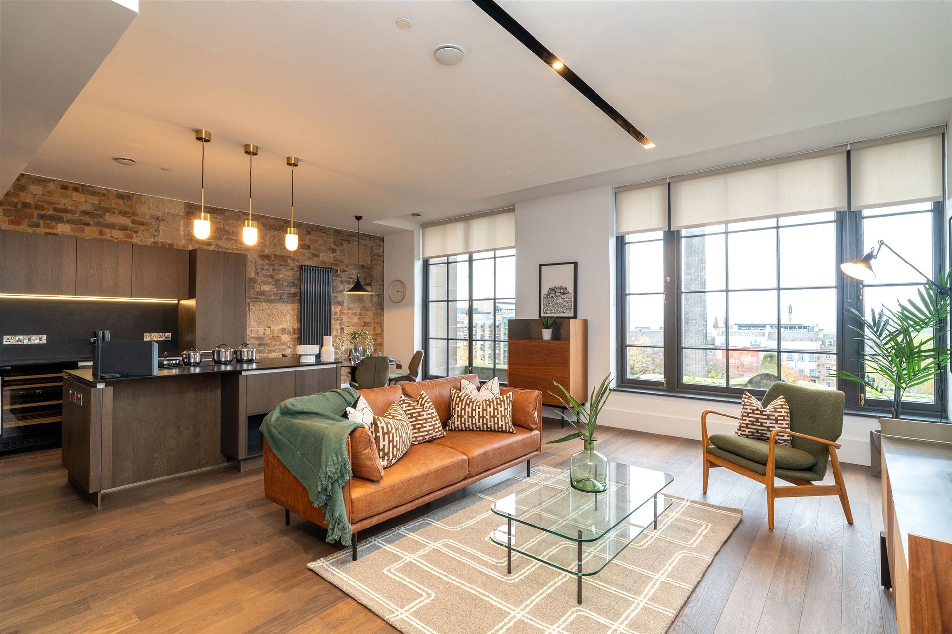 Apartment 3, 3 St Andrew Square, New Town, Edinburgh, EH2 2BD - Picture #3