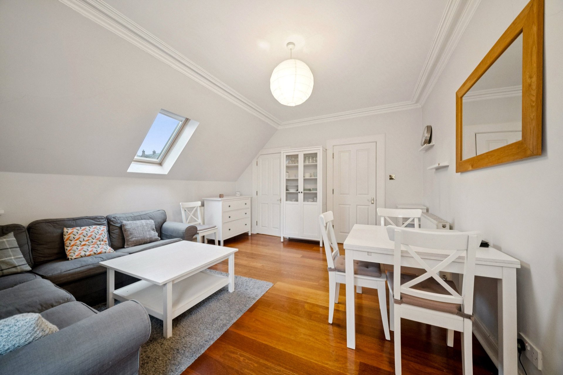 1/3 Hartington Place, Bruntsfield, Edinburgh, EH10 4LF - Picture #3