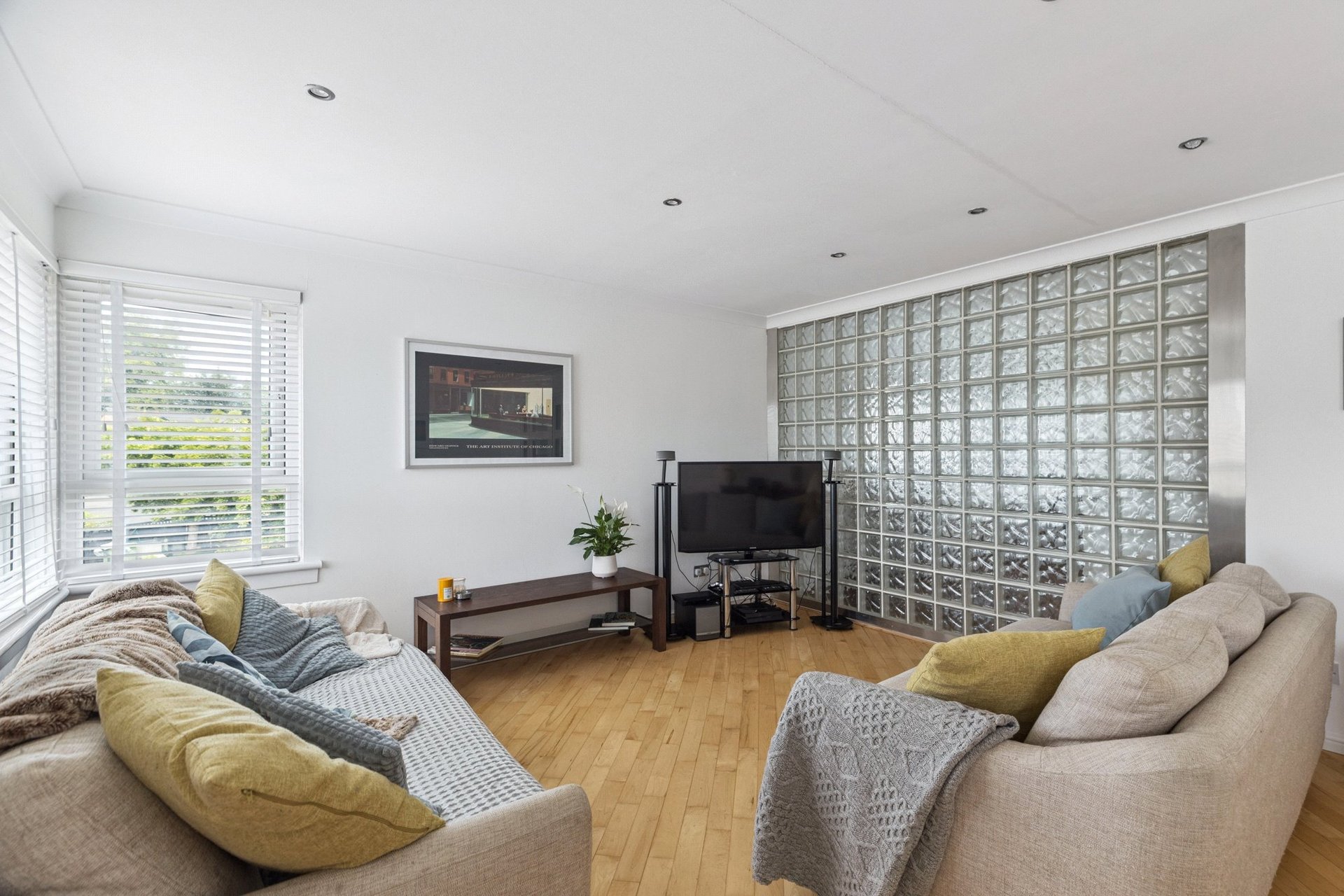 8 Ballagan Place, Milngavie, G62 7RQ - Picture #4