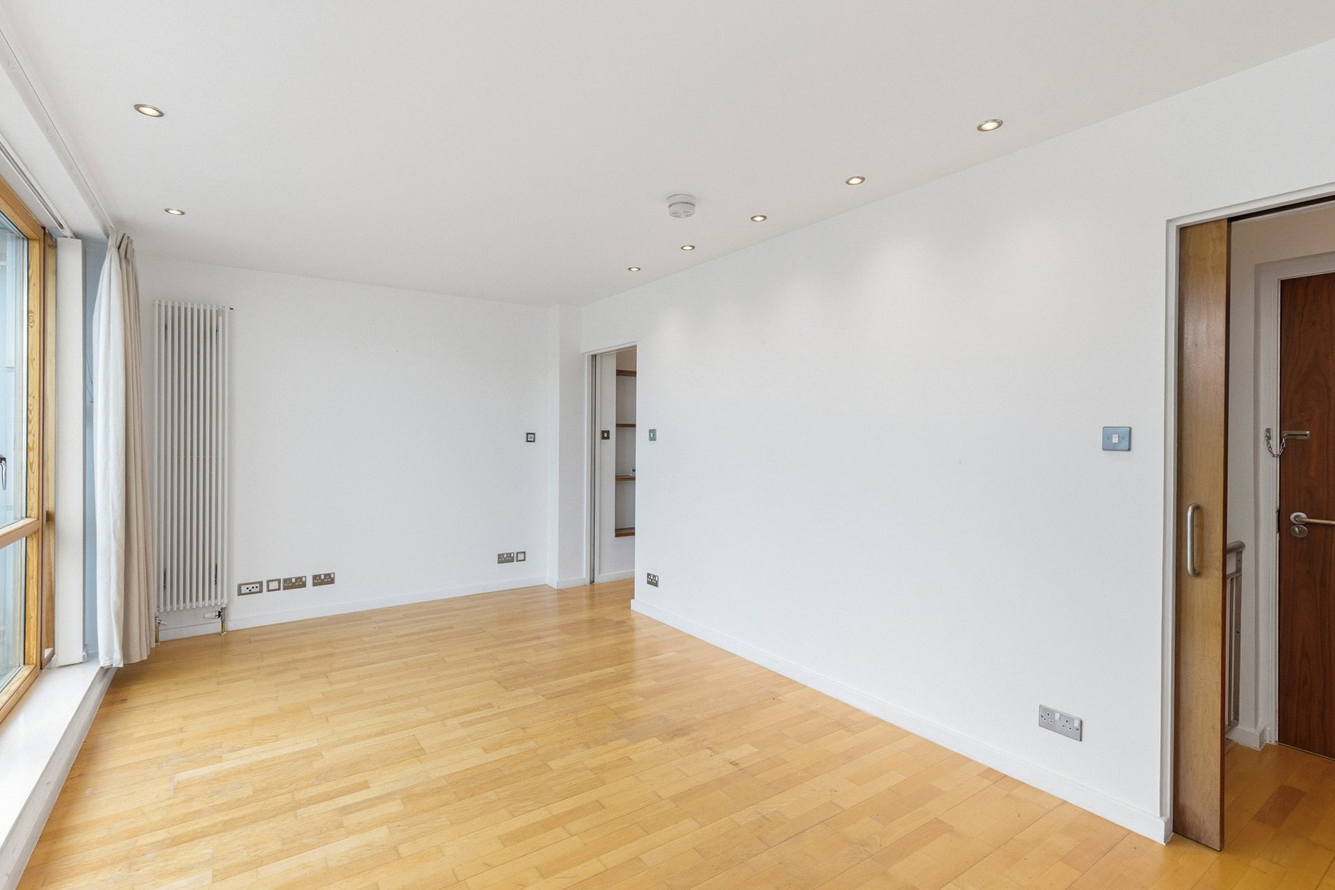 Flat 17, 39 Gardner's Crescent, Edinburgh, EH3 8DG - Picture #16