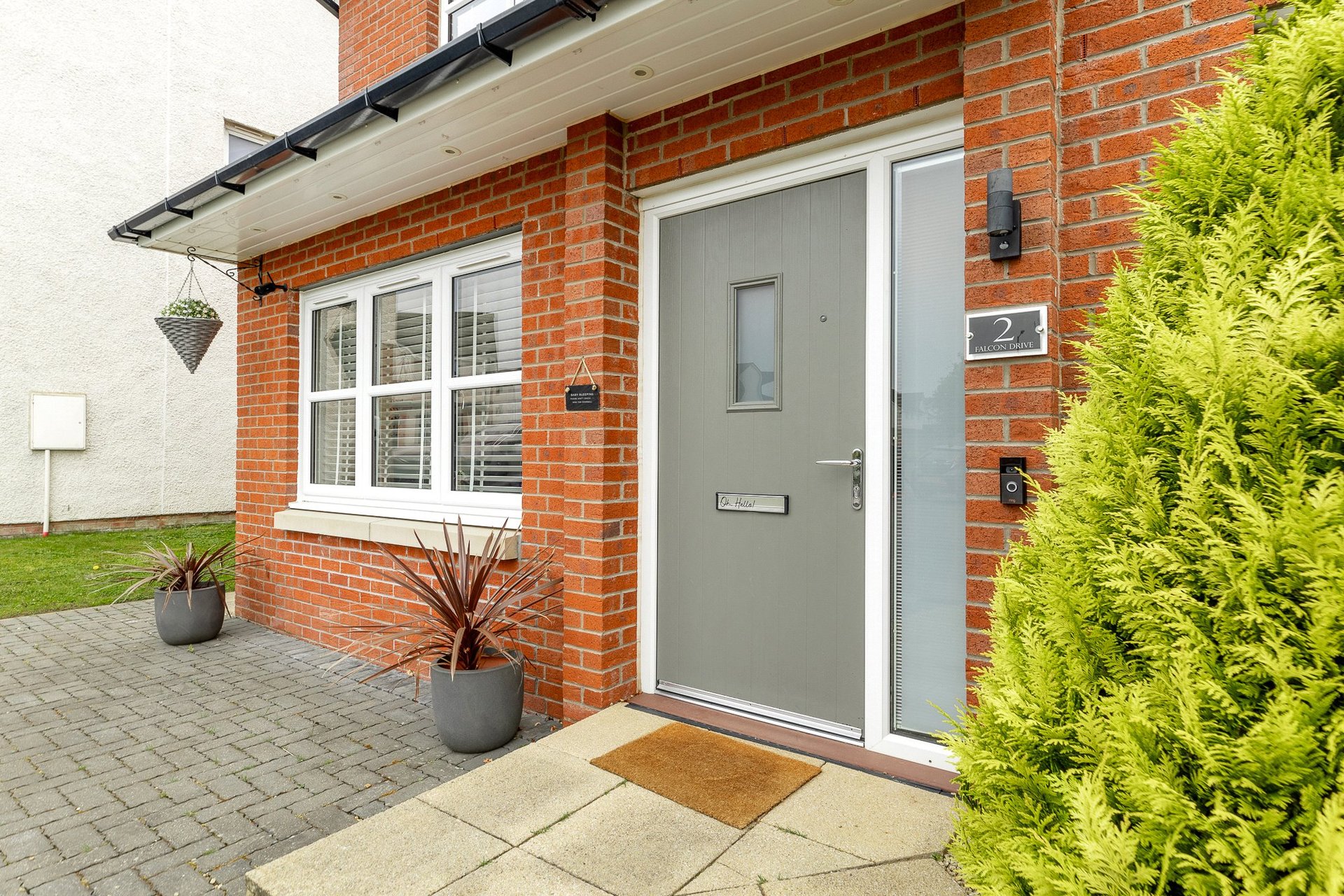 2 Falcon Drive, Newton Mearns, Glasgow, G77 6WL - Picture #2