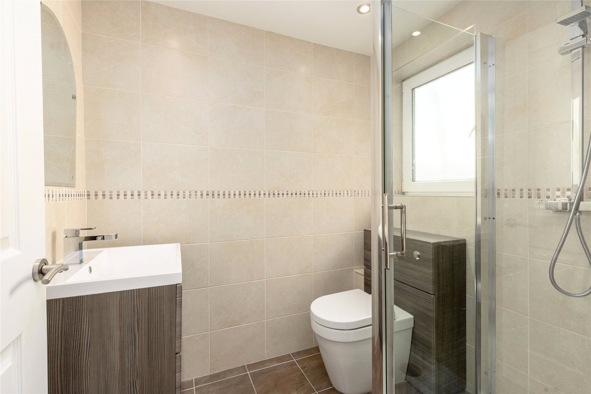2b Brae Park Road, Edinburgh, EH4 6DN - Picture #17