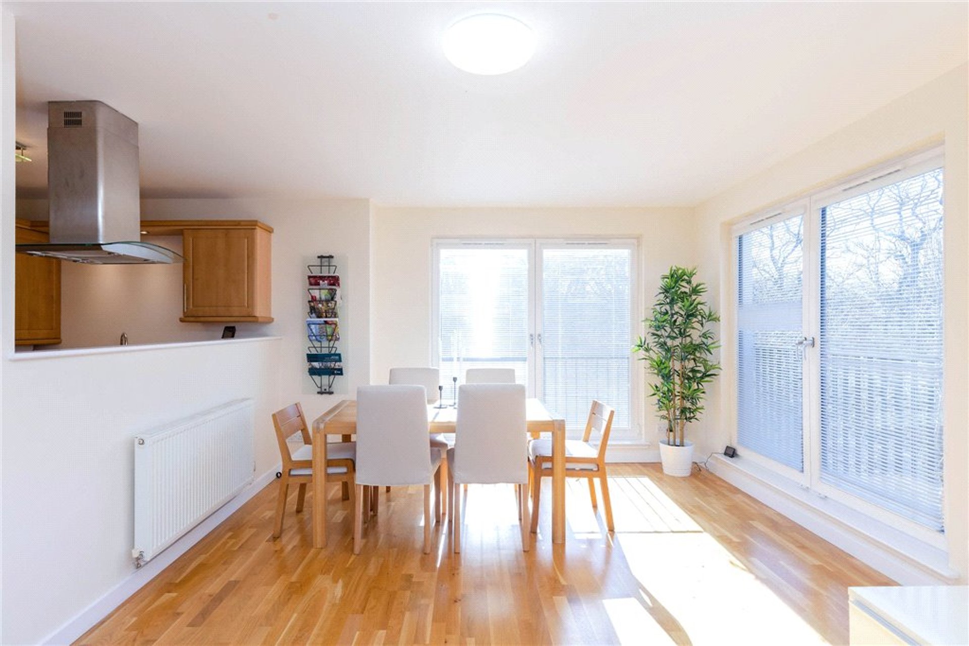 Flat 7, 6 New Mart Gardens, Edinburgh, Midlothian, EH14 1TZ - Picture #2