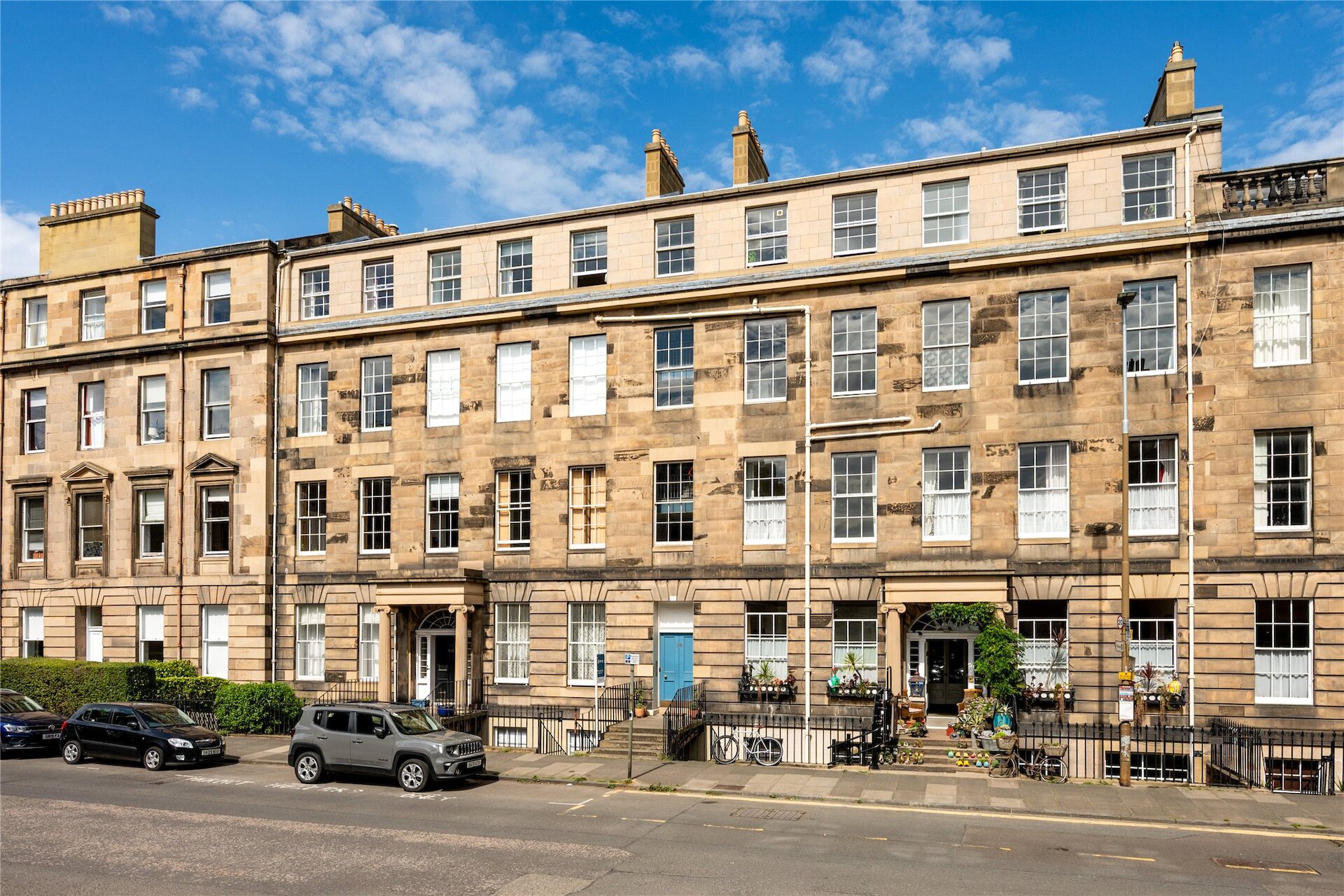 20/7 Henderson Row, Stockbridge, Edinburgh, EH3 5DR - Picture #1