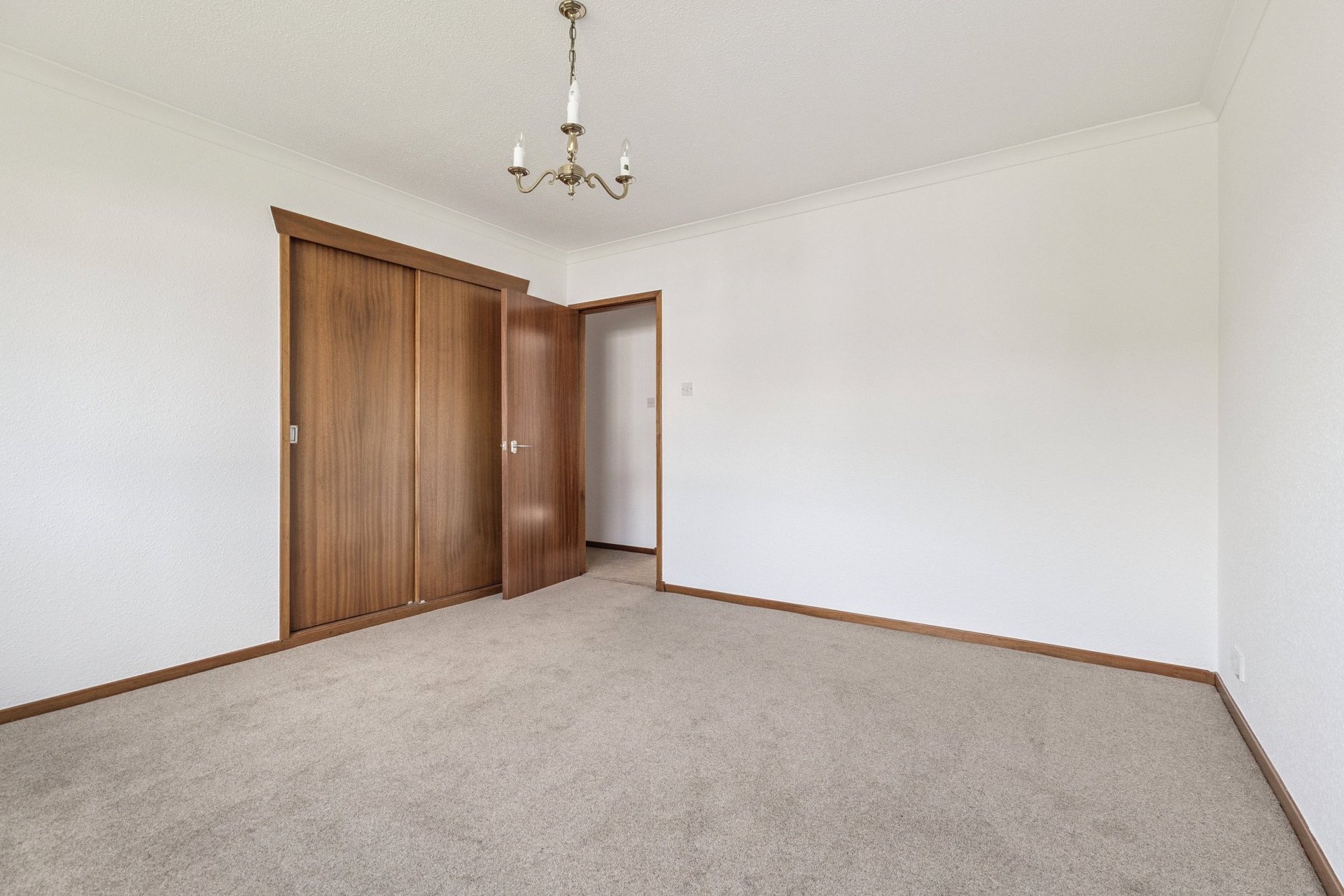 12 Seafield Avenue, Bearsden, G61 3LB - Picture #16