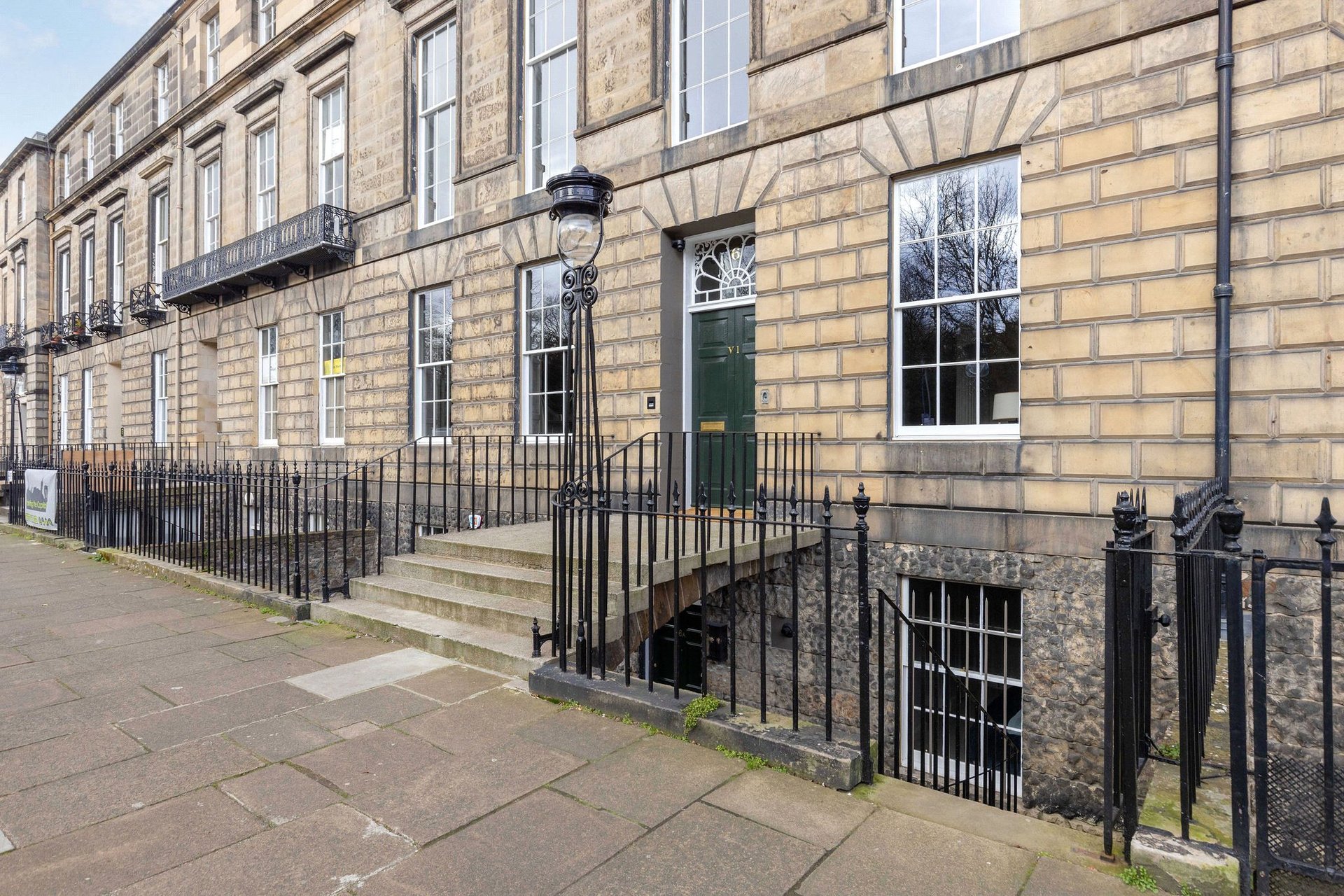 6A Heriot Row, Edinburgh, Midlothian, EH3 6HU - Picture #2