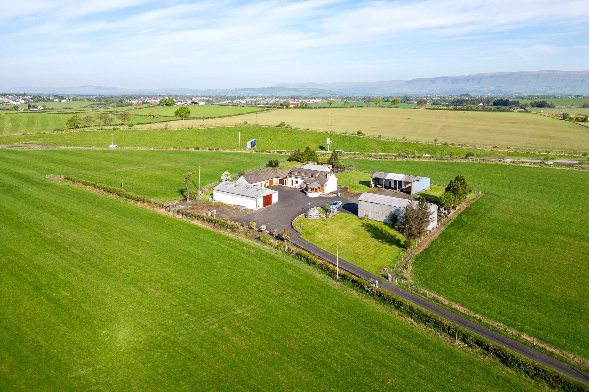 Peathill Farm, Lindsaybeg Road, Chryston, Glasgow, G69 9HT - Picture #36