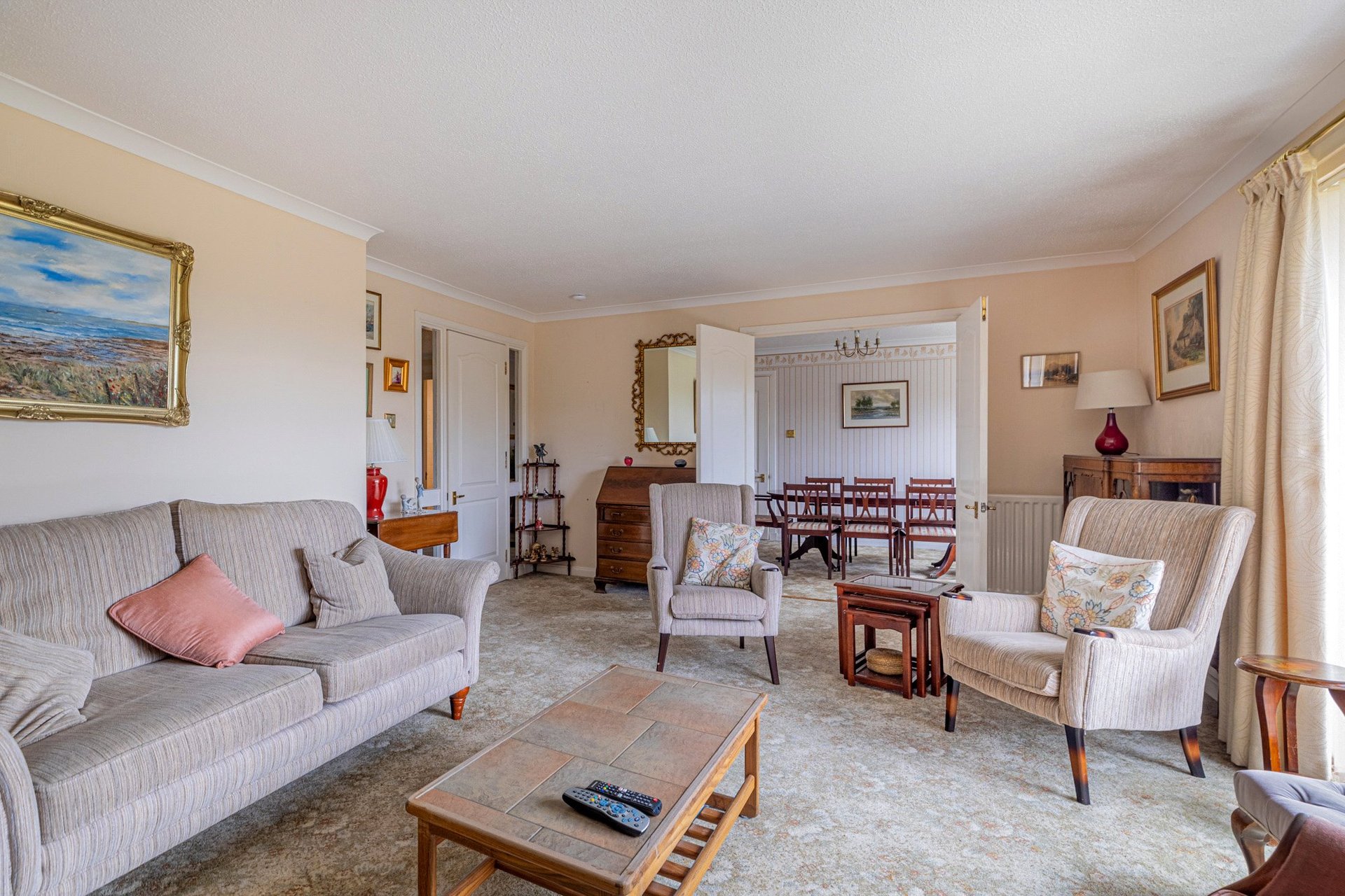 22 Ravenscourt, Thorntonhall, Glasgow, South Lanarkshire, G74 5AZ - Picture #8