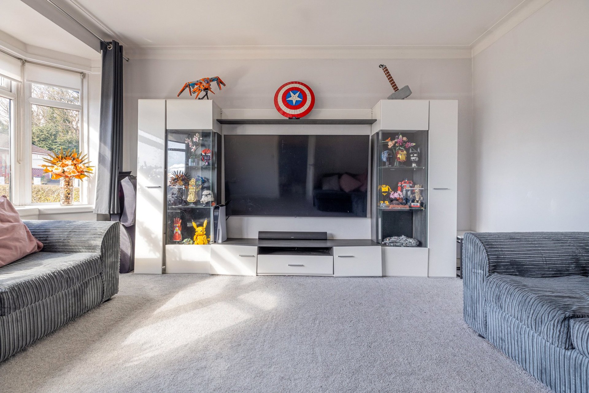 8 Earn Avenue, Bearsden, G61 2PX - Picture #4