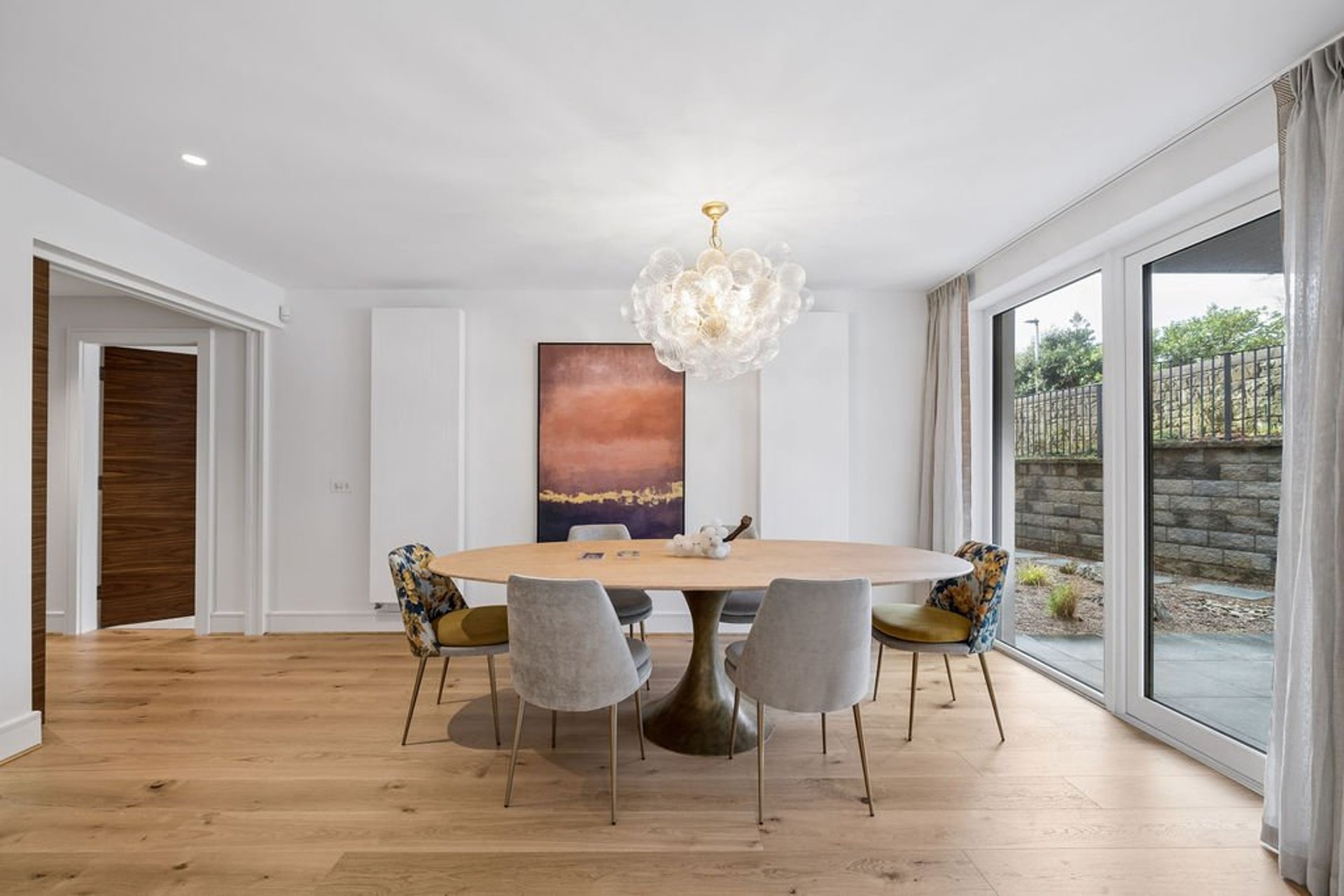 Apt 2, No.9 Barnton Avenue West, Edinburgh, EH4 6DF - Picture #3